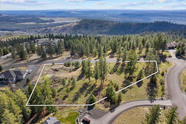 5904 W Hayden Ln, Spokane, WA 99208