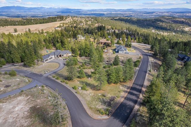 5904 W Hayden Ln, Spokane, WA 99208