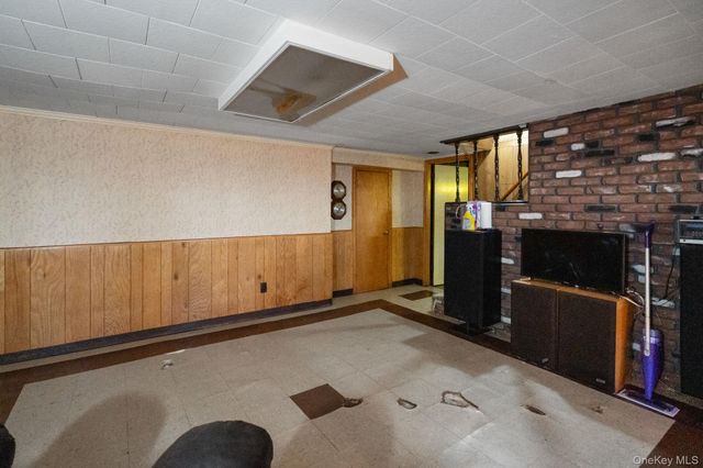 2637 Lexington Avenue, East Meadow, NY 11554