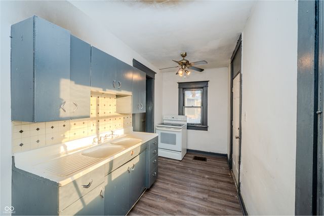 55 S Chester Avenue, Indianapolis, IN 46201