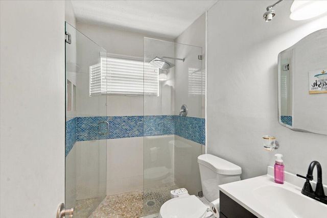 2294 NW 81ST Terrace, Sunrise, FL 33322