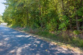 6301 Lynchburg Road, Hickory, NC 28601