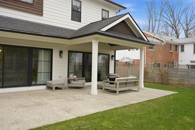 1684 Latham Street, Birmingham, MI 48009