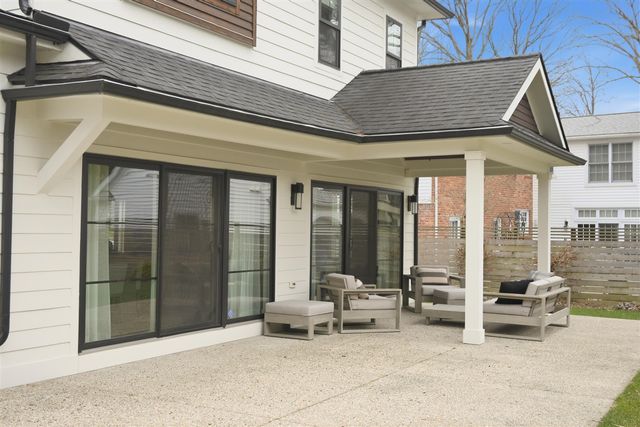 1684 Latham Street, Birmingham, MI 48009