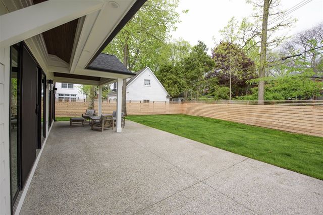 1684 Latham Street, Birmingham, MI 48009
