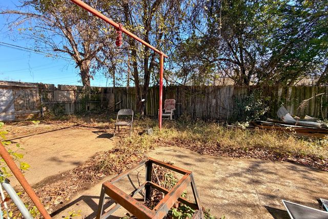 506 E 1st North Street, Kaufman, TX 75142