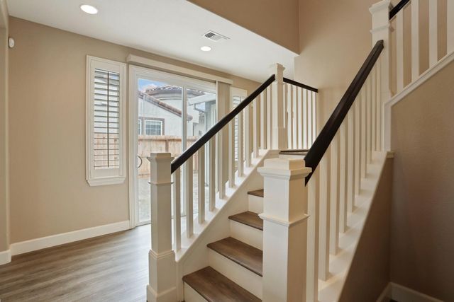 1076 Balzo St, Manteca, CA 95337