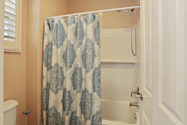 1076 Balzo St, Manteca, CA 95337