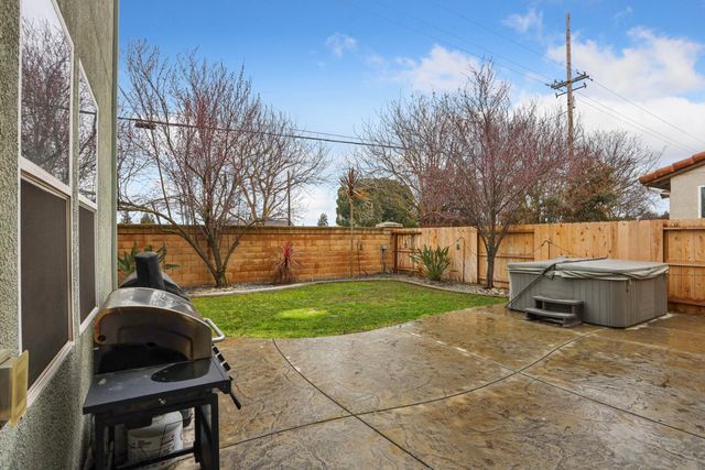 1076 Balzo St, Manteca, CA 95337