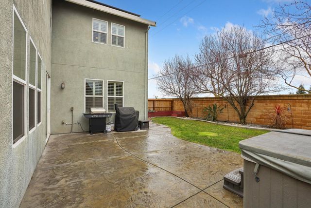 1076 Balzo St, Manteca, CA 95337