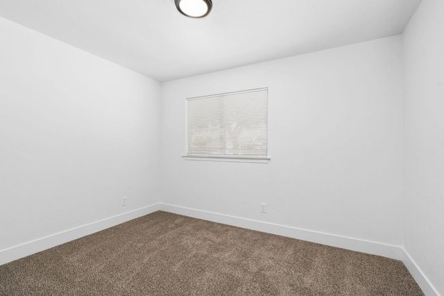 5339 W Swift Avenue, Fresno, CA 93722
