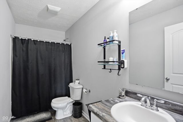 1007 Belvedere Drive, Shelbyville, IN 46176