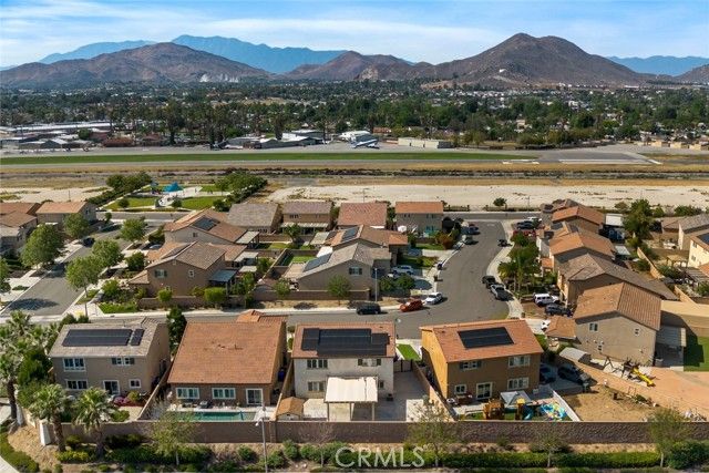 5336 Flabob, Jurupa Valley, CA 92509