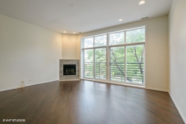 1872 N Damen Avenue 2N, Chicago, IL 60647