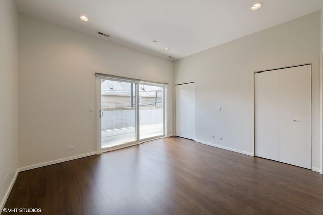 1872 N Damen Avenue 2N, Chicago, IL 60647