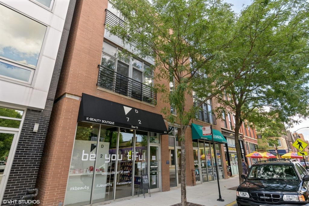 1872 N Damen Avenue 2N, Chicago, IL 60647