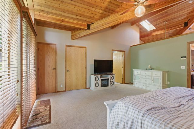 856 Green Tree Loop, Grants Pass, OR 97527