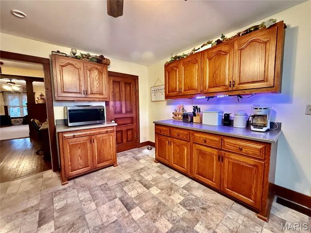 312 W Milton Street, New Florence, MO 63363