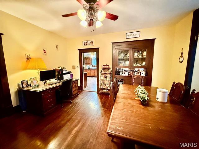 312 W Milton Street, New Florence, MO 63363