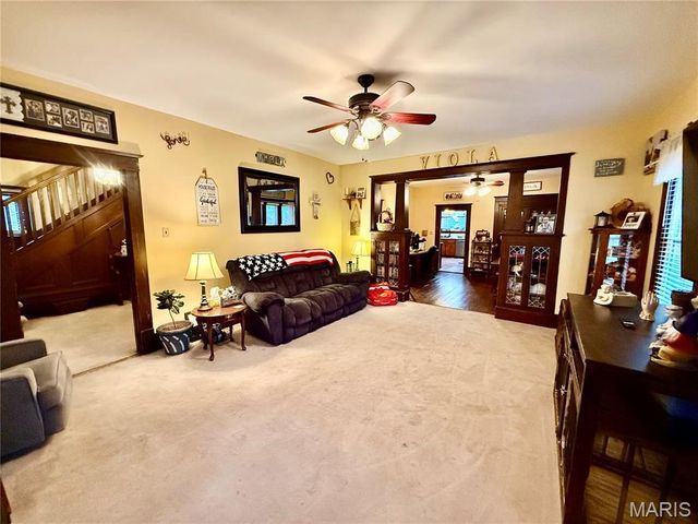 312 W Milton Street, New Florence, MO 63363