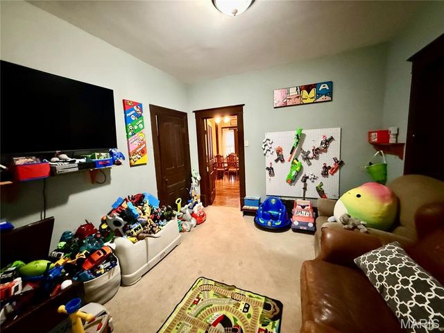 312 W Milton Street, New Florence, MO 63363