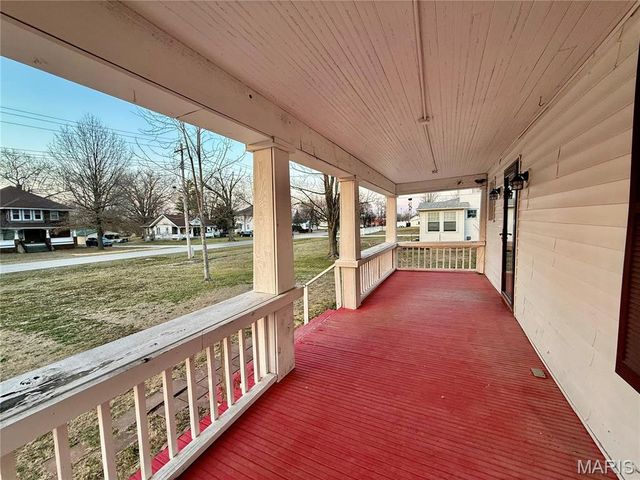312 W Milton Street, New Florence, MO 63363