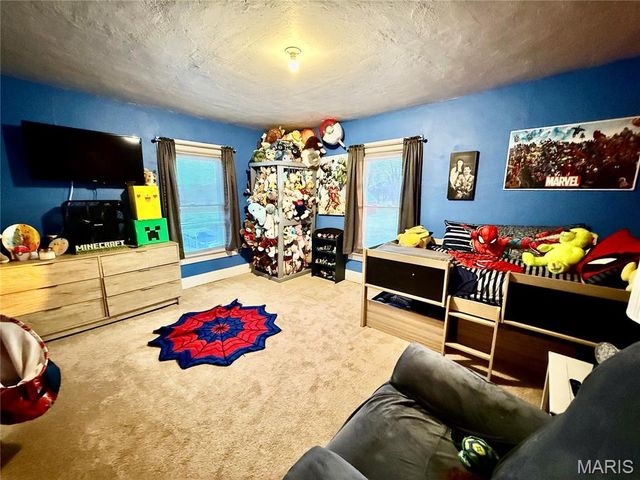 312 W Milton Street, New Florence, MO 63363