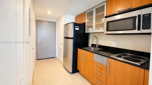1750 N Bayshore Drive 1908, Miami, FL 33132