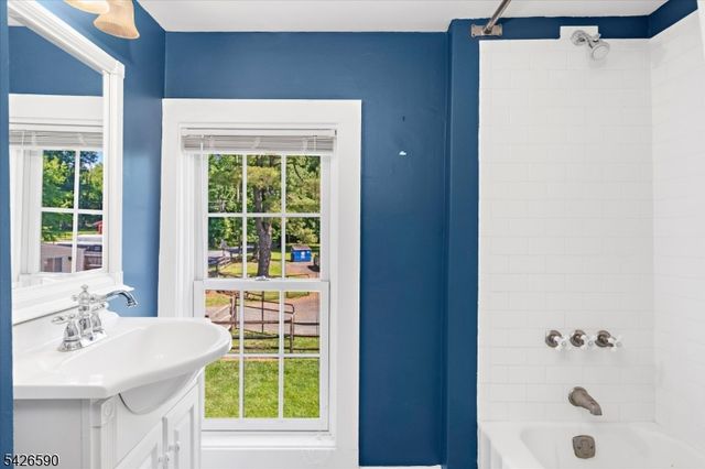 179 Lindbergh Rd, East Amwell Twp., NJ 08525