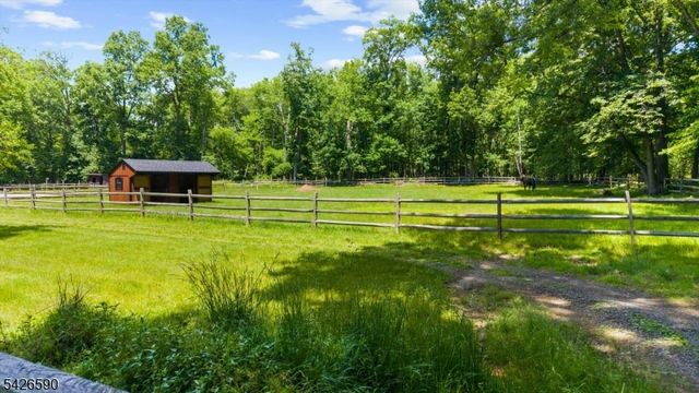 179 Lindbergh Rd, East Amwell Twp., NJ 08525
