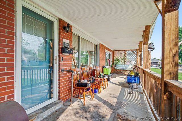 1025 Morris Avenue, Jeffersonville, IN 47130