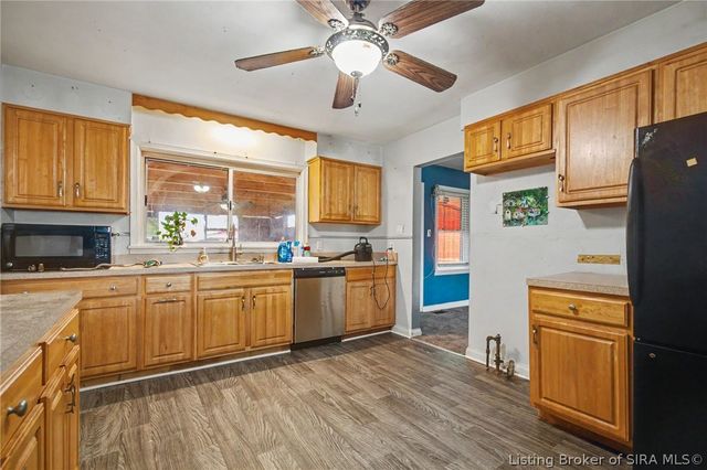 1025 Morris Avenue, Jeffersonville, IN 47130