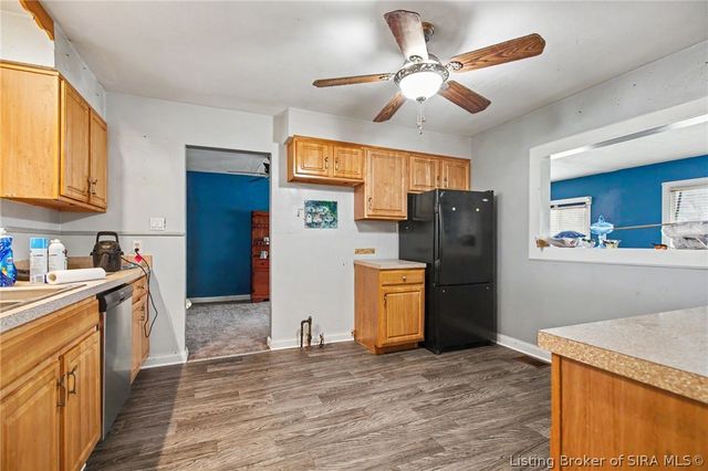 1025 Morris Avenue, Jeffersonville, IN 47130