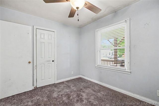 1025 Morris Avenue, Jeffersonville, IN 47130