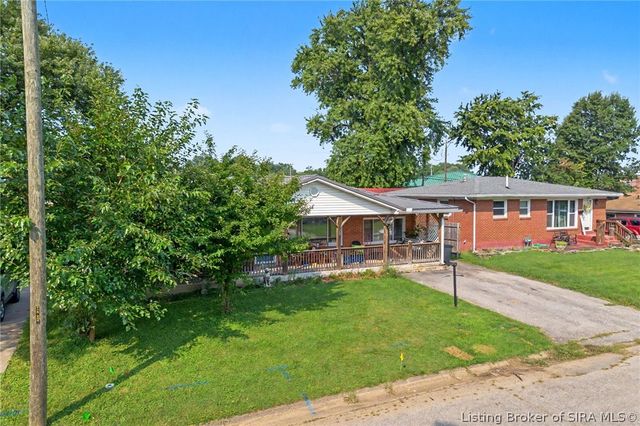 1025 Morris Avenue, Jeffersonville, IN 47130