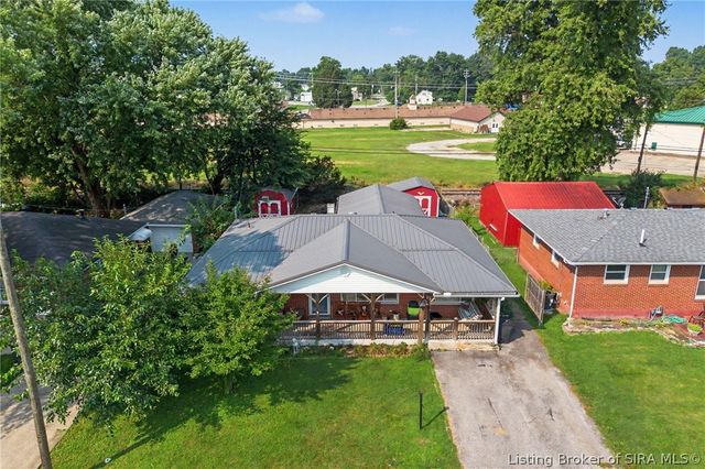 1025 Morris Avenue, Jeffersonville, IN 47130