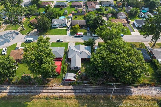 1025 Morris Avenue, Jeffersonville, IN 47130