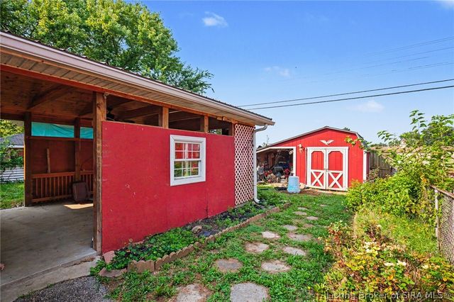 1025 Morris Avenue, Jeffersonville, IN 47130