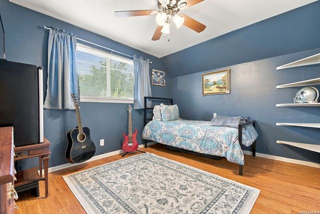 3323 Deer CRK, San Antonio, TX 78230