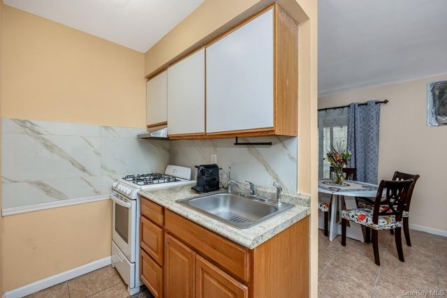 69-05 61st Road, Middle Village, NY 11379