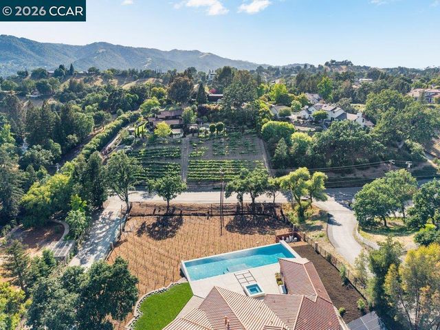 640 El Pintado Rd, Danville, CA 94526