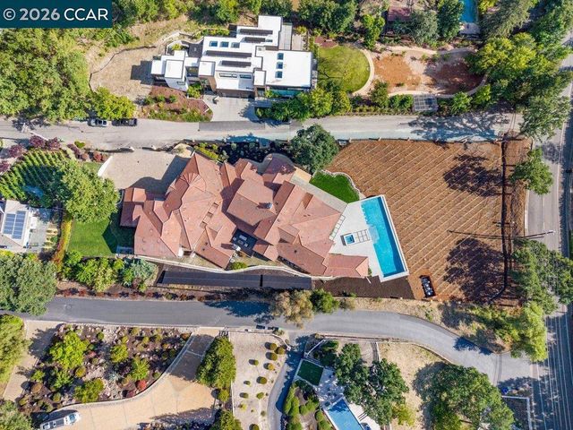 640 El Pintado Rd, Danville, CA 94526