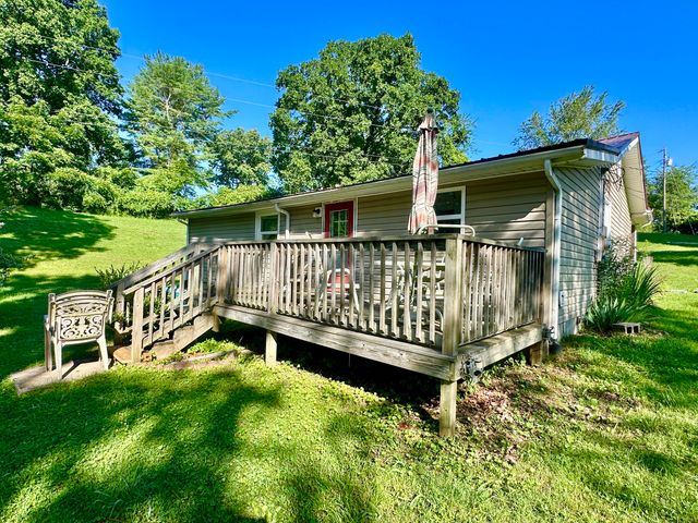 21 Herb Neal Road, Pine Knot, KY 42635