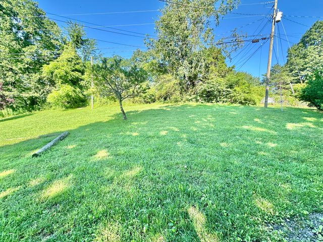 21 Herb Neal Road, Pine Knot, KY 42635