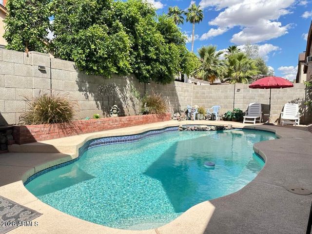506 E KERRY Lane, Phoenix, AZ 85024