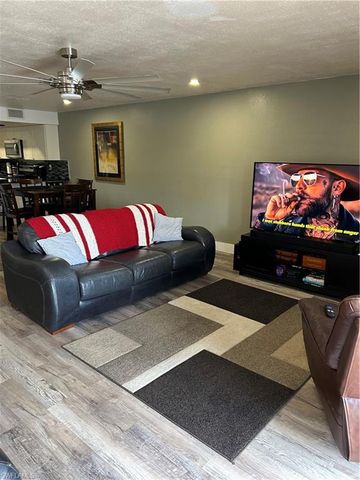 1754 Cape Coral PKWY E 103, Cape Coral, FL 33904