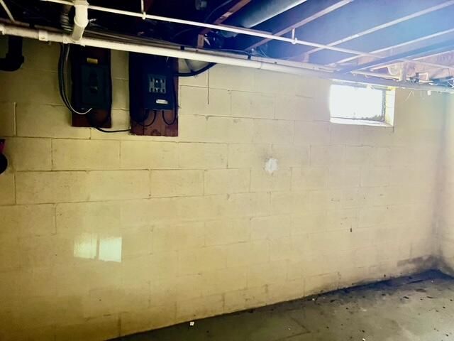 4895 Harvey Street, Norton Shores, MI 49444