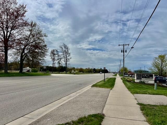 4895 Harvey Street, Norton Shores, MI 49444