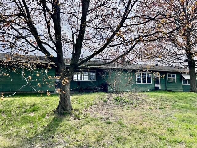 4895 Harvey Street, Norton Shores, MI 49444