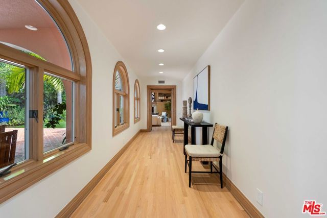 424 Marguerita Avenue, Santa Monica, CA 90402